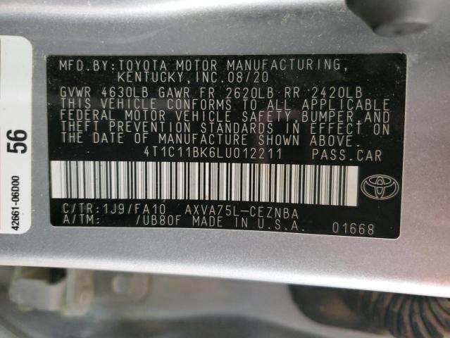 4T1C11BK6LU012211 - 2020 TOYOTA CAMRY LE 银色 照片 12