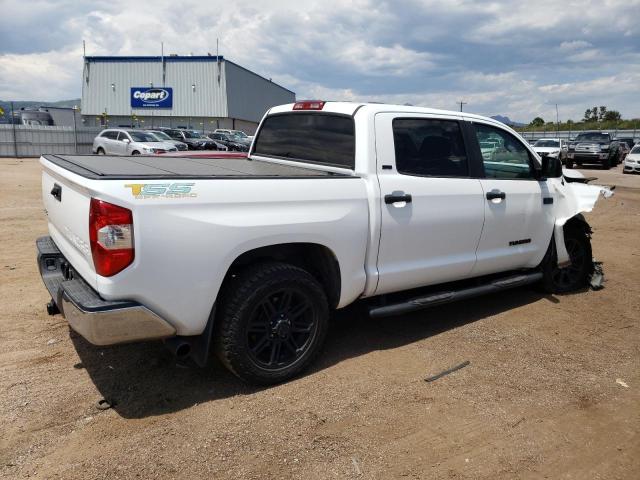 5TFDW5F11JX707632 - 2018 TOYOTA TUNDRA CREWMAX SR5 WHITE photo 3