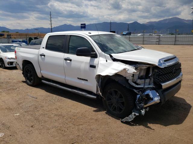 5TFDW5F11JX707632 - 2018 TOYOTA TUNDRA CREWMAX SR5 WHITE photo 4