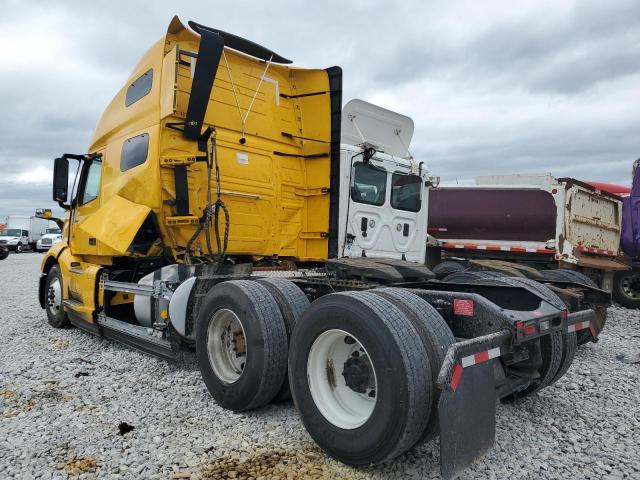 4V4NC9EH6RN635633 - 2024 VOLVO VN VNL YELLOW photo 3