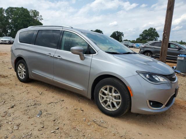2C4RC1BG7LR148056 - 2020 CHRYSLER PACIFICA TOURING L SILVER photo 4