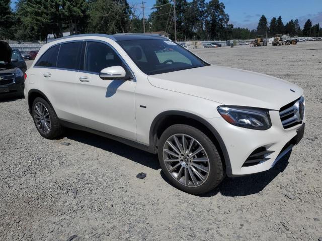 WDC0G5EB5KF496944 - 2019 MERCEDES-BENZ GLC 350E WHITE photo 4