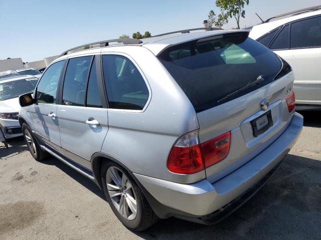 5UXFB53554LV02188 - 2004 BMW 5 SERIES 4.4I SILVER photo 2