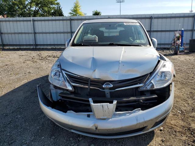 3N1BC1CP0BL399676 - 2011 NISSAN VERSA S SILVER photo 5