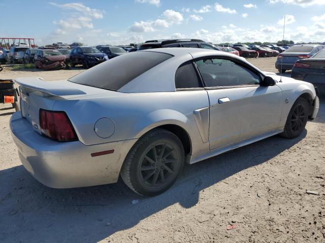 1FAFP40614F145266 - 2004 FORD MUSTANG SILVER photo 3