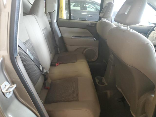 1J8FT47W07D145988 - 2007 JEEP COMPASS GOLD photo 10