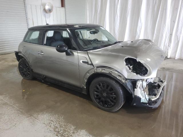 WMWXP5C52K2H96045 - 2019 MINI COOPER GRAY photo 4