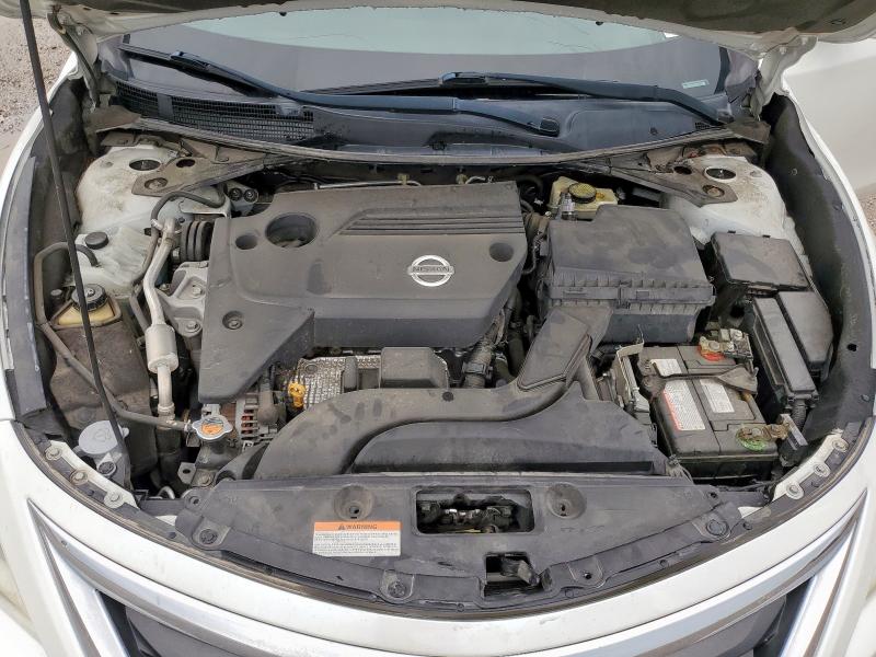 1N4AL3AP4FN382821 - 2015 NISSAN ALTIMA 2.5 白色 照片 11