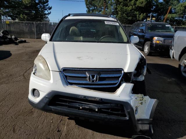 JHLRD78965C031012 - 2005 HONDA CR-V SE WHITE photo 5