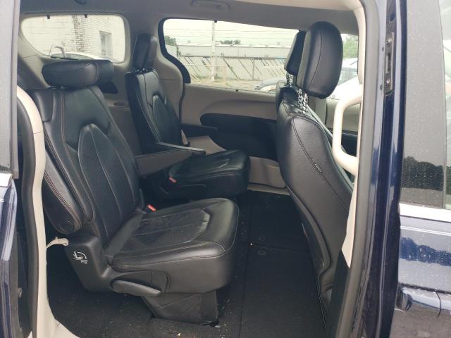 2C4RC1BGXKR554136 - 2019 CHRYSLER PACIFICA TOURING L BLUE photo 11