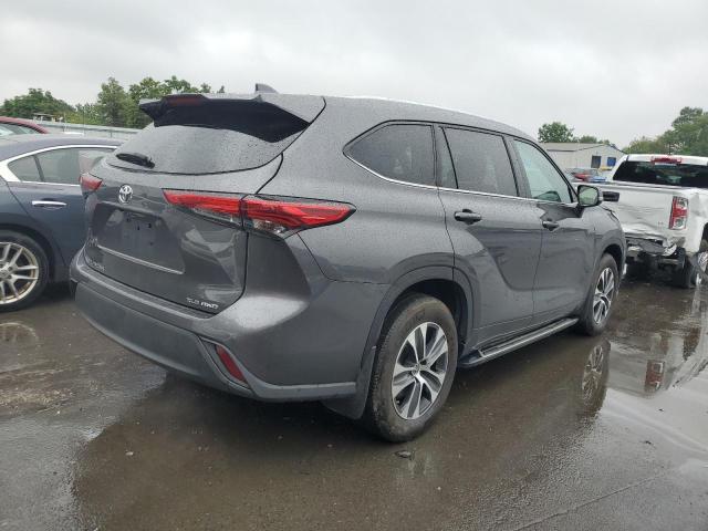 5TDGZRBH7MS558393 - 2021 TOYOTA HIGHLANDER XLE Grafit foto 3