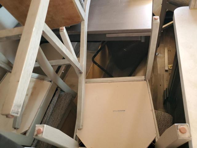 4YDF33826ME761291 - 2021 KEYSTONE AVALANCHE ორფეროვანი ფოტო 5