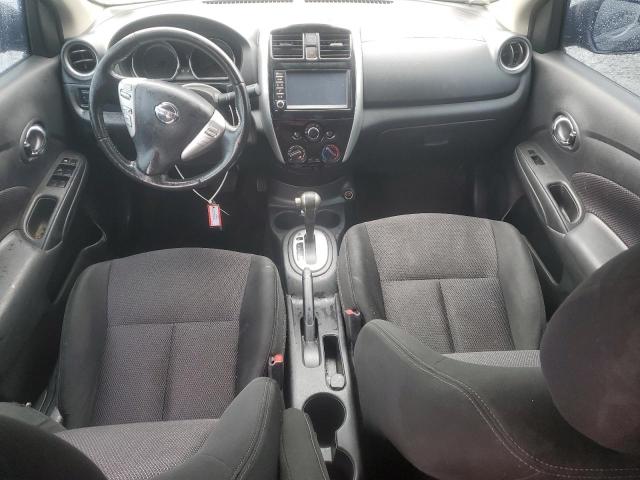 3N1CN7APXJL877590 - 2018 NISSAN VERSA S BLACK photo 8