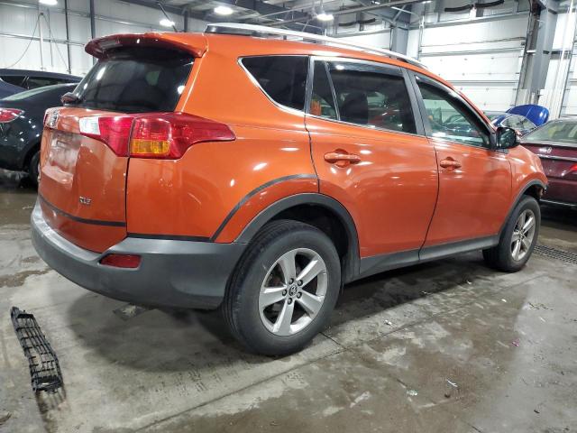 2T3WFREV6FW138941 - 2015 TOYOTA RAV4 XLE ORANGE photo 3