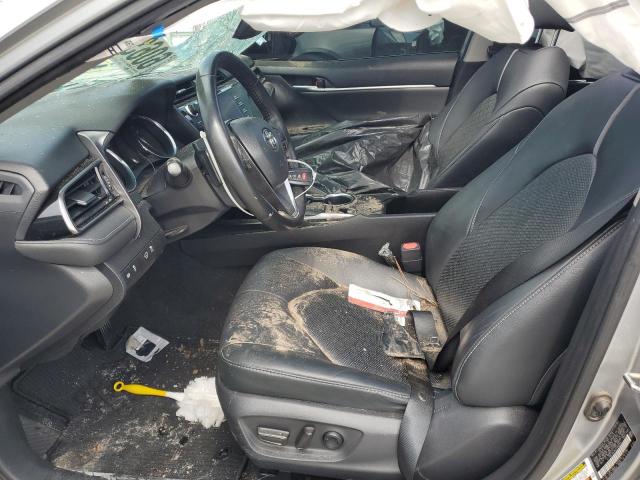 4T1B61HK2KU726694 - 2019 TOYOTA CAMRY XSE فضي صورة 7