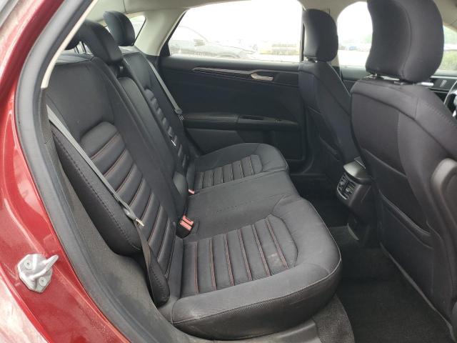 3FA6P0H71GR326350 - 2016 FORD FUSION SE RED photo 10