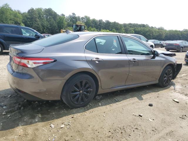 4T1C11AK8LU508936 - 2020 TOYOTA CAMRY LE GRAY photo 3