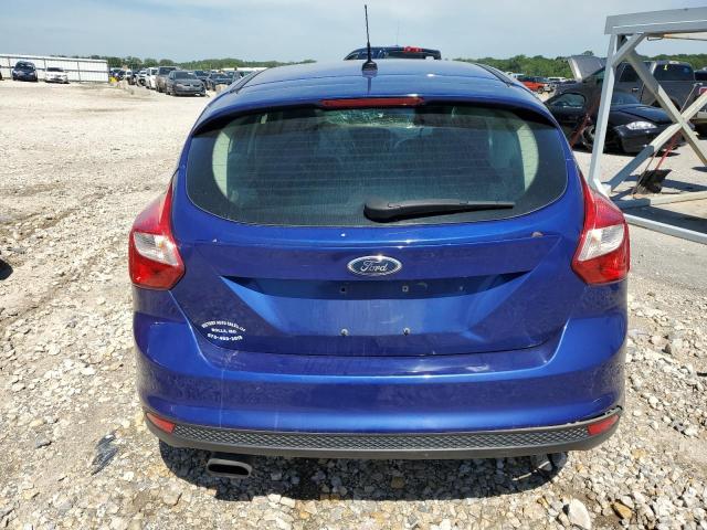 1FAHP3K21CL220609 - 2012 FORD FOCUS SE BLUE photo 6