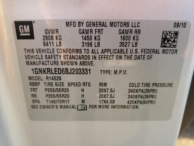 1GNKRLED6BJ203331 - 2011 CHEVROLET TRAVERSE LTZ SILVER photo 13