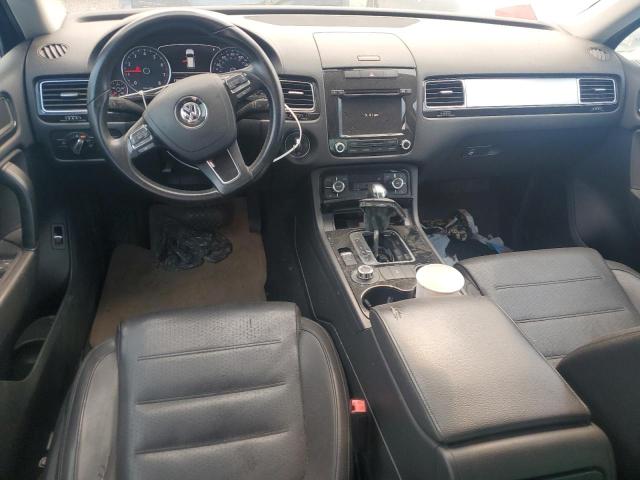 WVGEF9BP5DD009855 - 2013 VOLKSWAGEN TOUAREG V6 BLACK photo 8