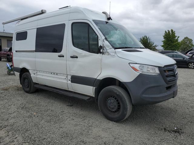 W1W4EBVYXKT018928 - 2019 MERCEDES-BENZ SPRINTER 2500 თეთრი ფოტო 4