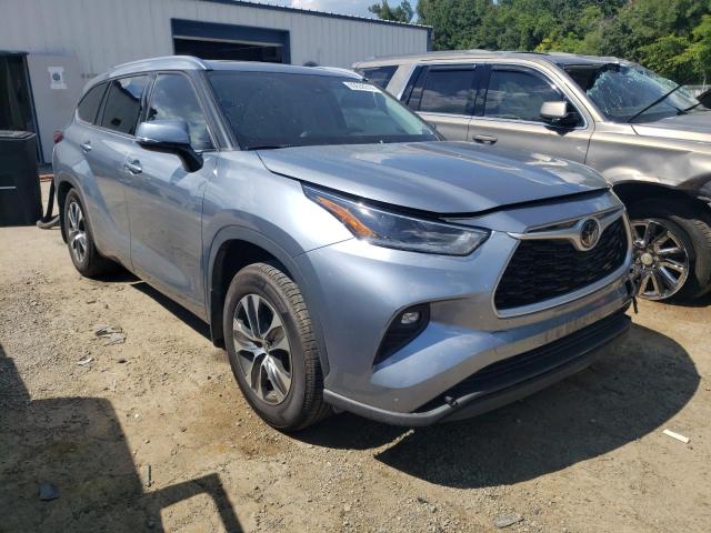 5TDGZRAH7MS065007 - 2021 TOYOTA HIGHLANDER XLE BLUE photo 4