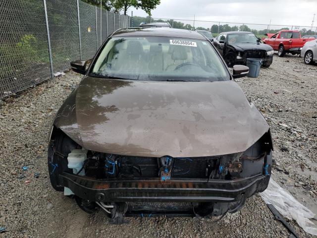 3VWDZ7AJ2BM360665 - 2011 VOLKSWAGEN JETTA SE BROWN photo 5