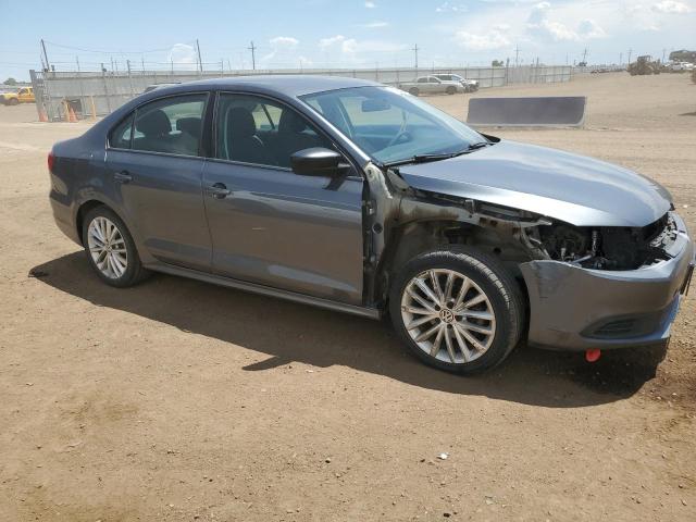 3VW2K7AJ1EM214192 - 2014 VOLKSWAGEN JETTA BASE GRAY photo 4