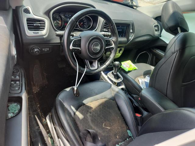 3C4NJCBB9LT159013 - 2020 JEEP COMPASS LATITUDE SILVER photo 8