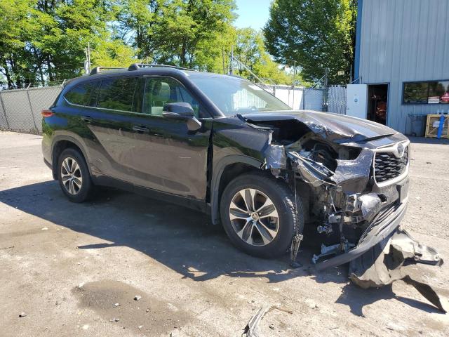5TDHZRBH6MS096784 - 2021 TOYOTA HIGHLANDER XLE BURGUNDY photo 4