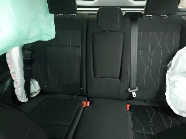 MAJ6P1UL4JC171033 - 2018 FORD ECOSPORT SE Plata foto 10