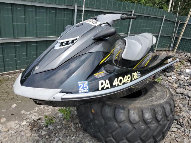 YAMA3790J213 - 2013 YAMAHA JET SKI TWO TONE photo 2