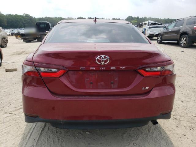 4T1C11AK6MU447362 - 2021 TOYOTA CAMRY LE RED photo 6