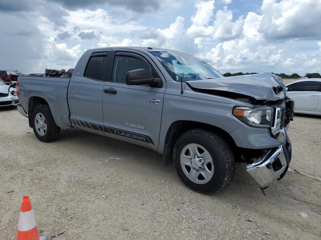 5TFRY5F16KX251368 - 2019 TOYOTA TUNDRA DOUBLE CAB SR/SR5 GRAY photo 4