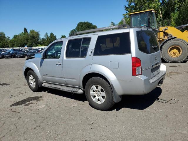 5N1AR18W56C670090 - 2006 NISSAN PATHFINDER LE 银色 照片 2