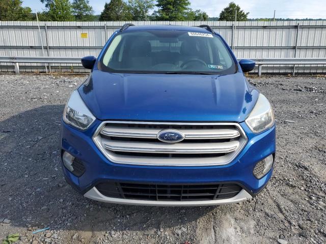 1FMCU9GD7JUA47630 - 2018 FORD ESCAPE SE BLUE photo 5