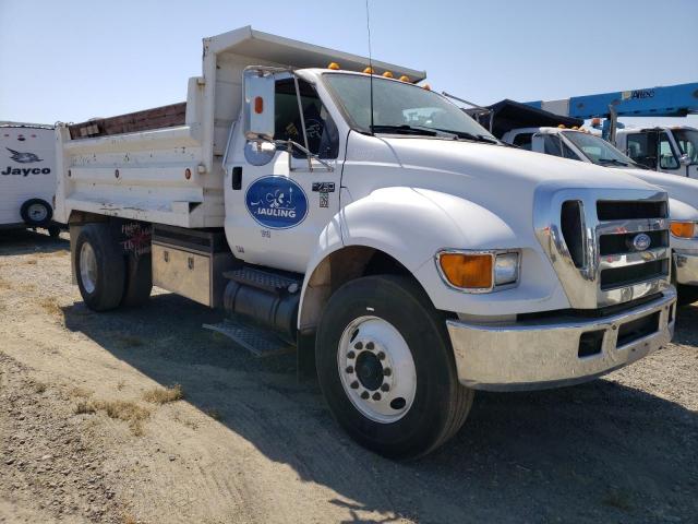 3FRXF75T06V385104 - 2006 FORD F750 SUPER DUTY WHITE photo 4