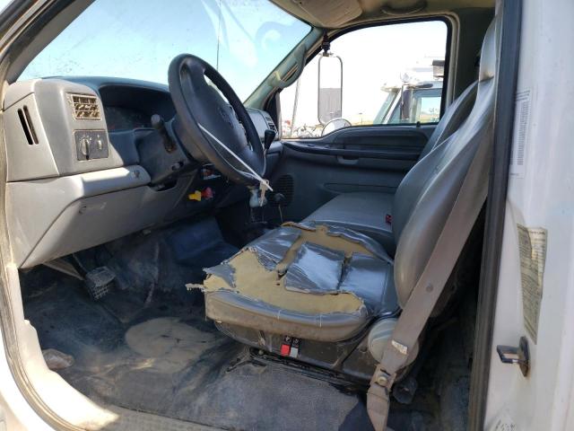 3FRXF75T06V385104 - 2006 FORD F750 SUPER DUTY WHITE photo 7