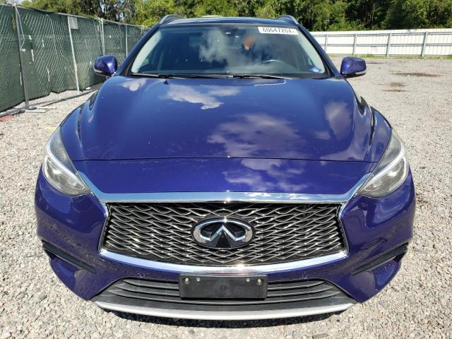 SJKCH5CP9JA045152 - 2018 INFINITI QX30 BASE BLUE photo 5