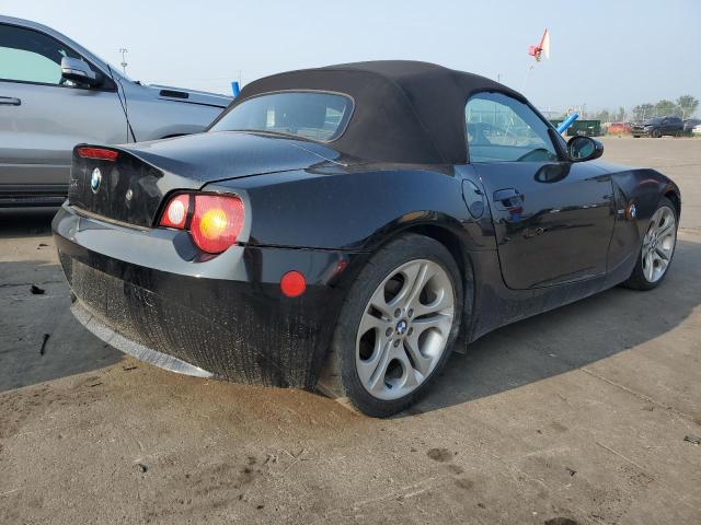 4USBT53514LT25582 - 2004 BMW Z4 3.0 BLACK photo 3