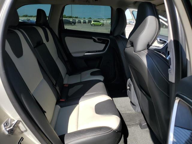 YV440MDR8H2061448 - 2017 VOLVO XC60 T5 DYNAMIC თაფლისფერი ფოტო 11