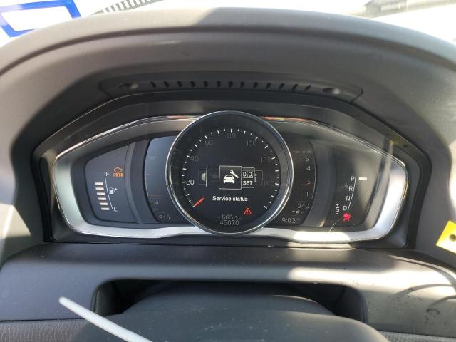 YV440MDR8H2061448 - 2017 VOLVO XC60 T5 DYNAMIC თაფლისფერი ფოტო 9