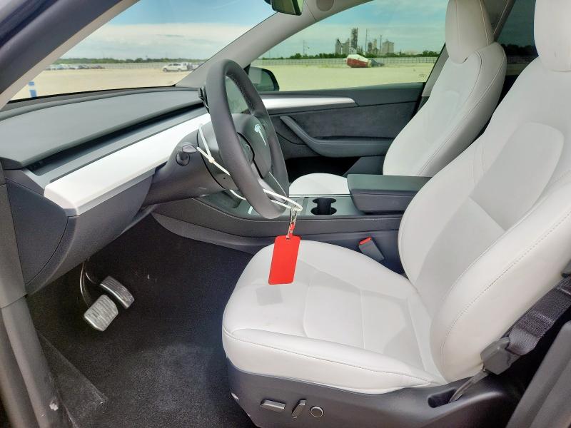 7SAYGAEE4RF194736 - 2024 TESLA MODEL Y Szary zdjęcie 7