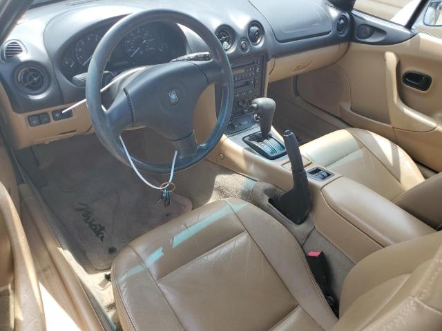 JM1NB3536Y0153935 - 2000 MAZDA MX-5 MIATA BASE SILVER photo 8