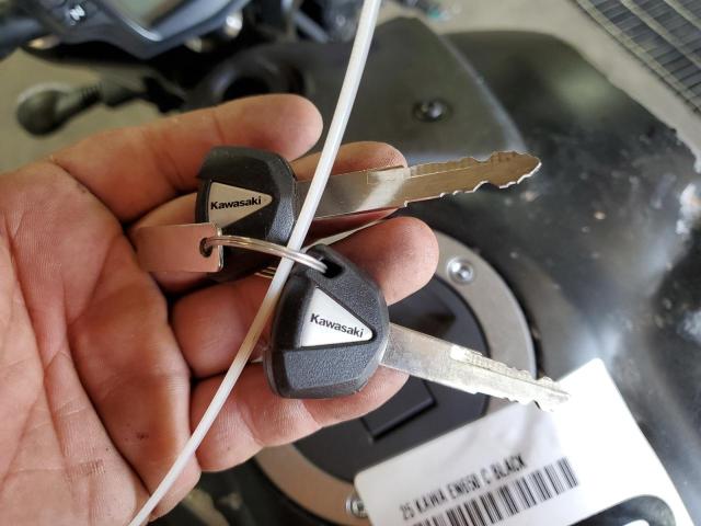 JKAENEC19SDA10611 - 2025 KAWASAKI EN650 C BLACK photo 8