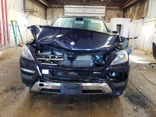 4JGDA5HB2CA057215 - 2012 MERCEDES-BENZ ML 350 4MATIC BLUE photo 5