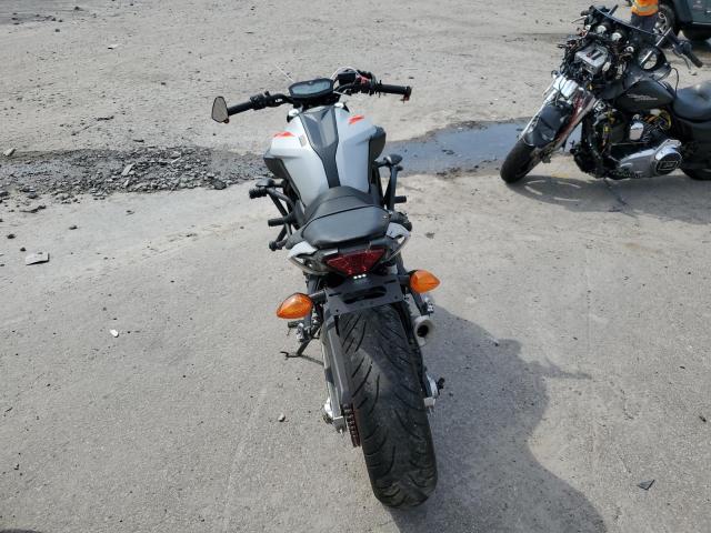 JYARM27E9KA003545 - 2019 YAMAHA MT07 TWO TONE photo 4