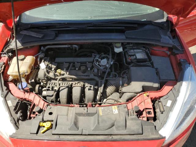 1FADP3K2XHL206830 - 2017 FORD FOCUS SE RED photo 11