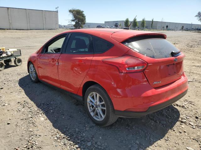 1FADP3K2XHL206830 - 2017 FORD FOCUS SE RED photo 2