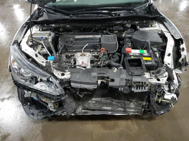 1HGCR2F78FA056842 - 2015 HONDA ACCORD EX SILVER photo 11